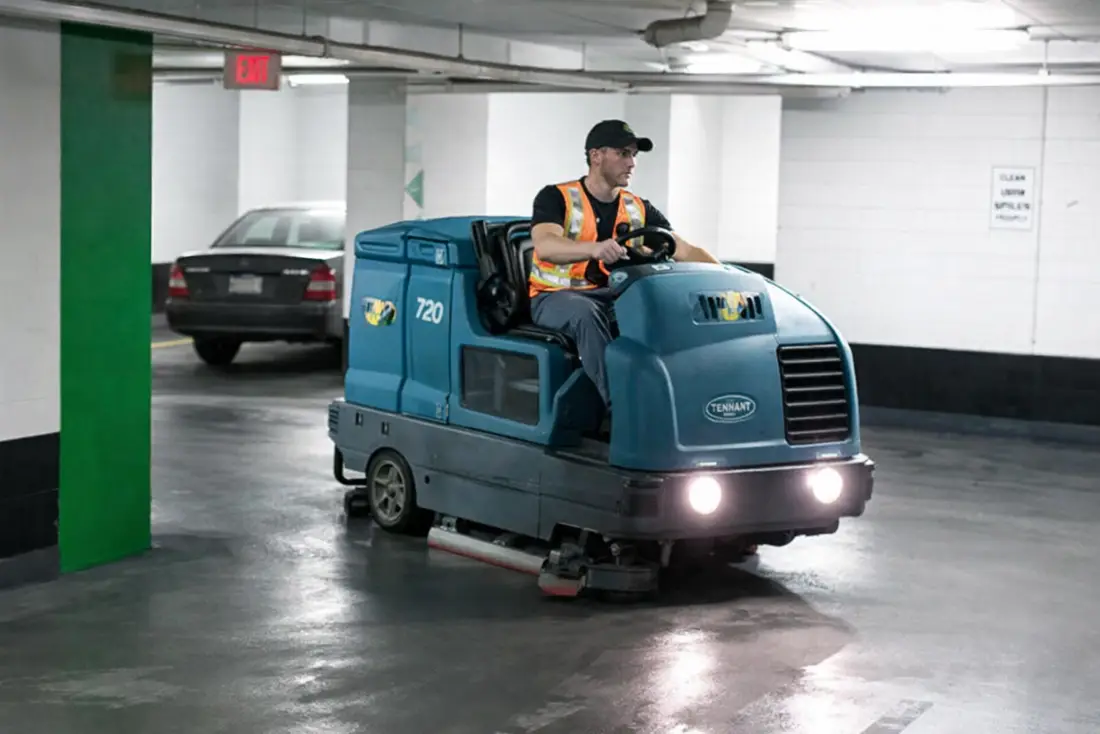 Floor scrubbing machine in underground parking